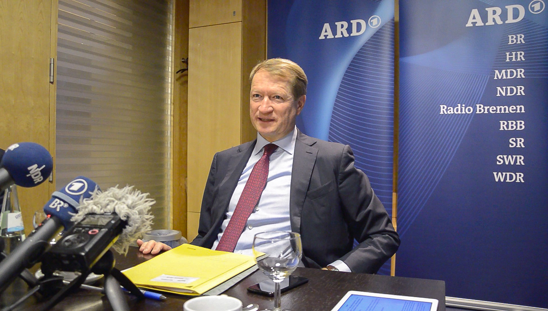 BR-Intendant Ulrich Wilhelm als neuer ARD-Vorsitzender bei einem Pressegespräch im ARD-Hauptstadtstudio | Foto: © Jörg Wagner